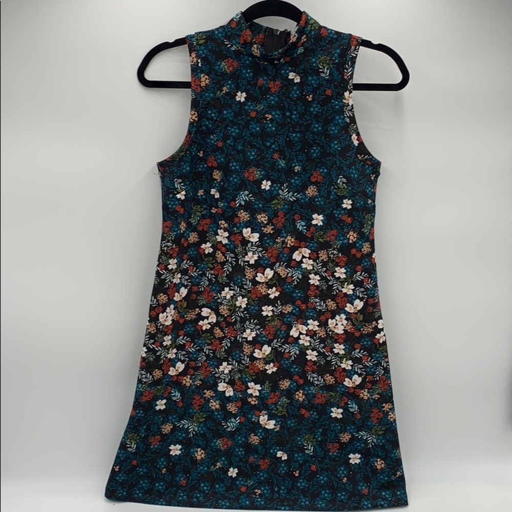 BCBGenerations Midi Floral Shift Dress - EUC
